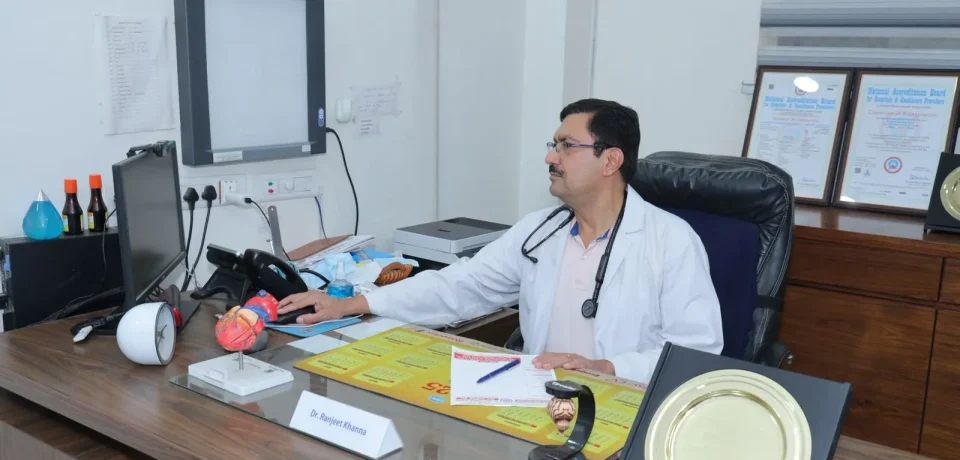 Dr. Ranjeet Khanna Dr. Ranjeet Khanna